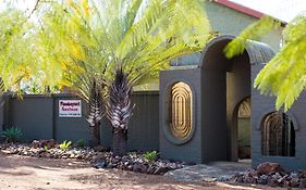 Flamboyant Guesthouse